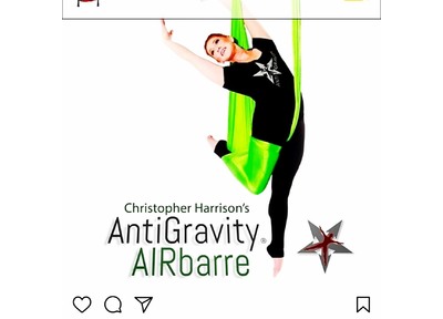 ハンモックヨガ